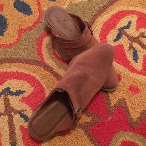 American Eagle Heeled Shoes